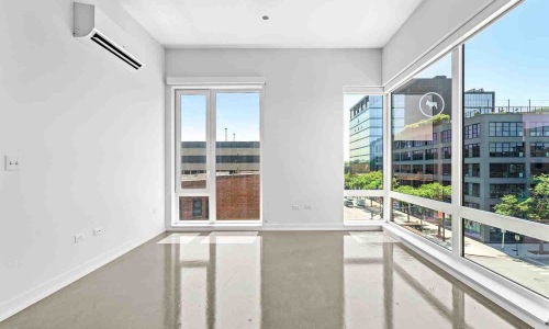 large dog friendly apartments in chicago