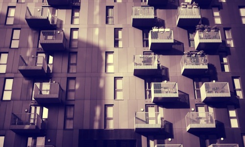 apartments in chicago with balcony