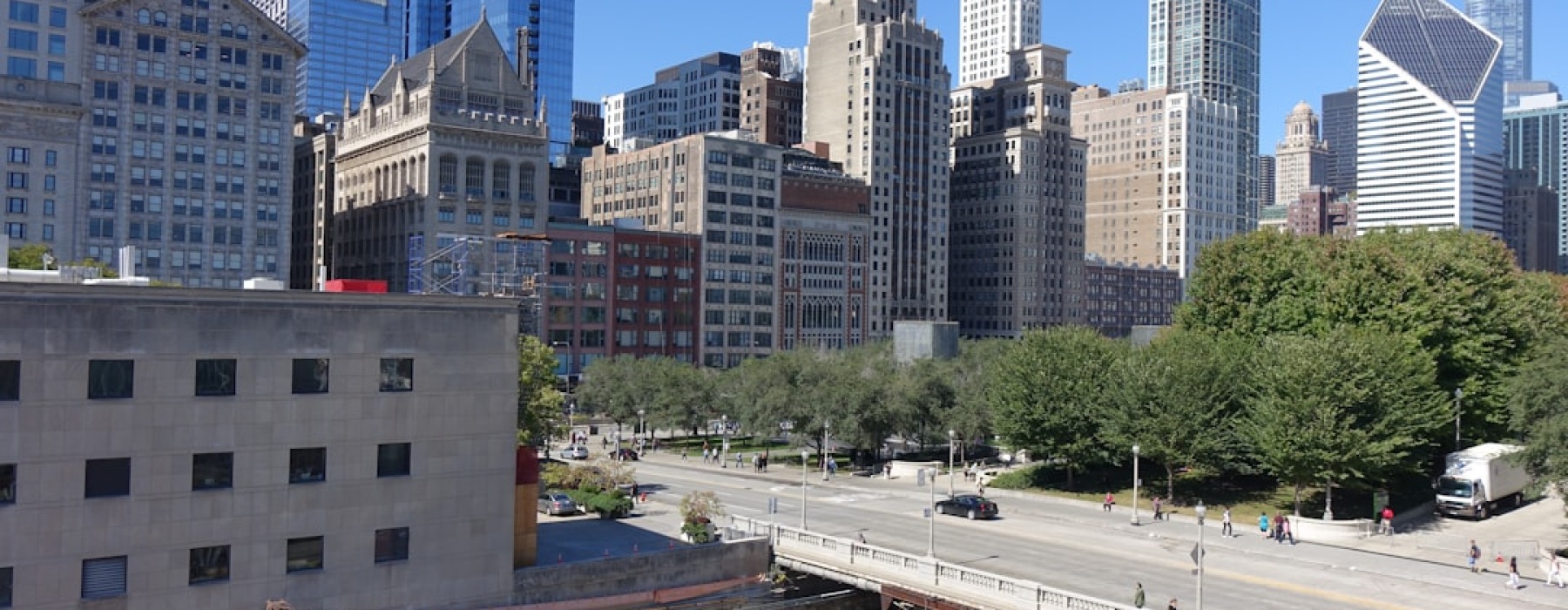chicago apartment with parking