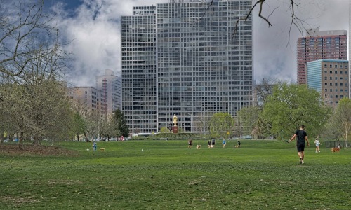Chicago apartments dog park